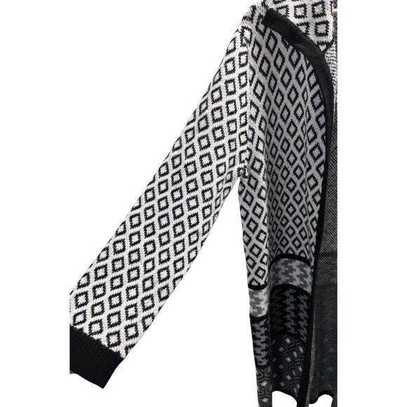 Spense Duster Women's Size XL Black White Geometric Cardigan Sweater - Picture 3 of 5